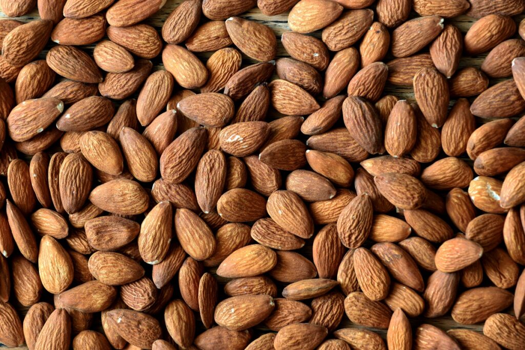 The Impact of Healthy Eating on Well-being 6 almonds
